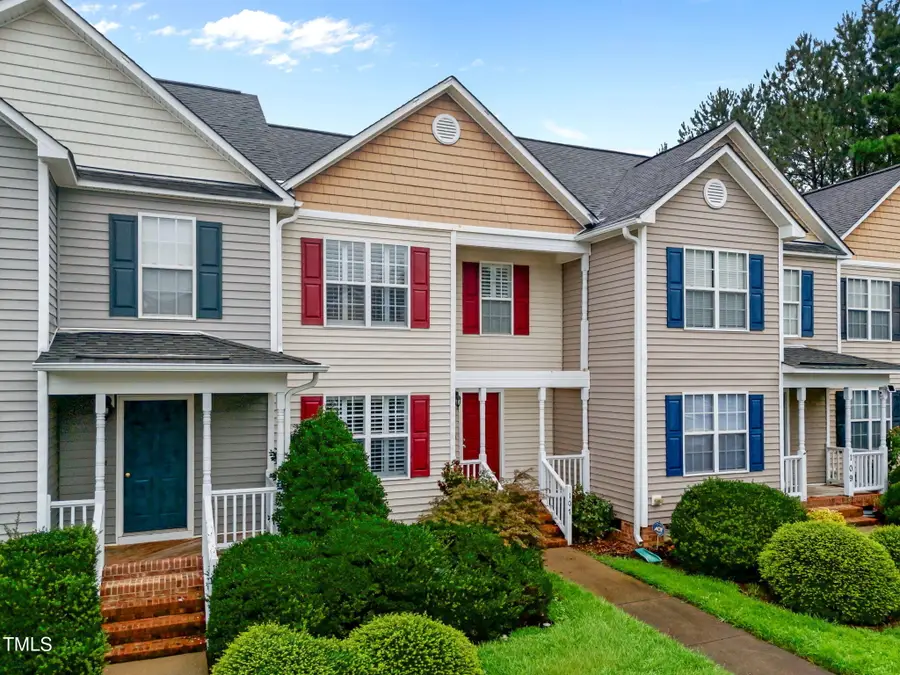 107 Walford Park, Clayton, NC 27520 - Image #2