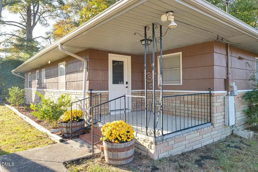 417 W Horne Street, Clayton, NC 27520 - Image #2