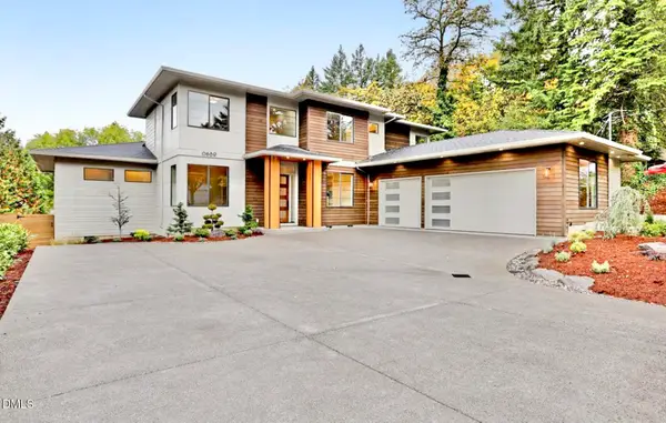 111 Forest Green Drive #1a, Cary, NC 27511