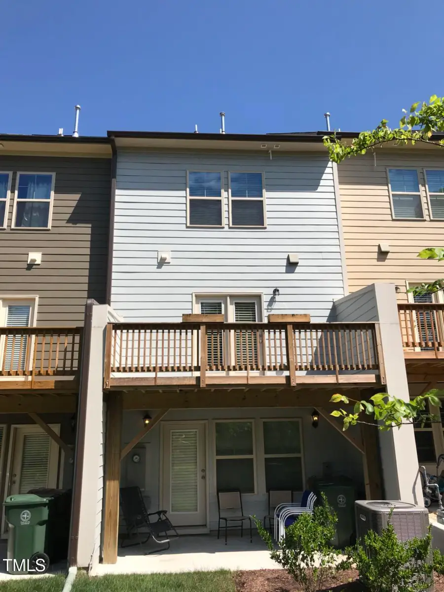 115 Ballyliffen Lane, Cary, NC 27519 - Image #2