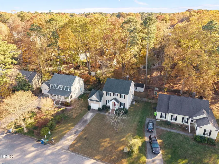 11829 N Exeter Way, Raleigh, NC 27613 - Image #2