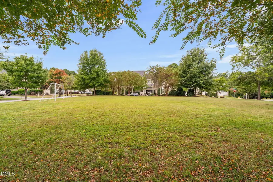 129 Middlegreen Place, Holly Springs, NC 27540 - Image #3