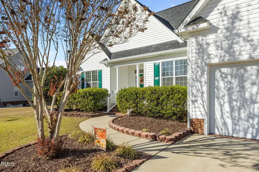 205 Atkins Place Circle, Fuquay Varina, NC 27526 - Image #2