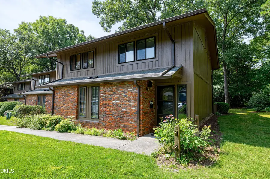 606 Oak Tree Drive, Chapel Hill, NC 27517 - Image #2