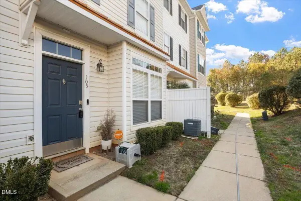 2200 Valley Edge Drive, Raleigh, NC 27614