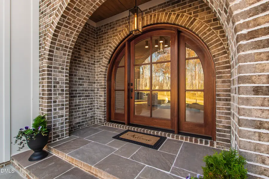 190 Clementine Way, Chapel Hill, NC 27516 - Image #3