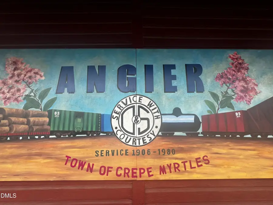 407 N Willow Street, Angier, NC 27501 - Image #2