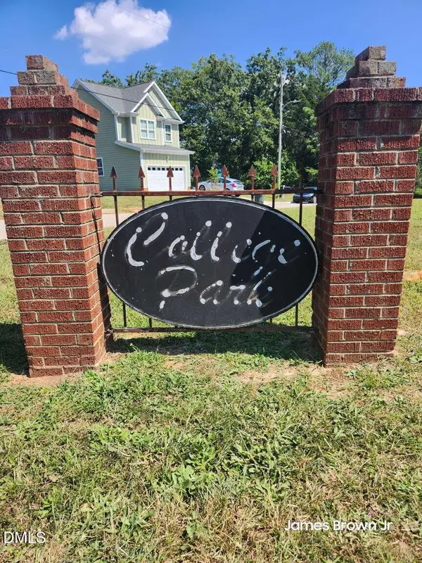 112 N Carver Street, Raleigh, NC 27610