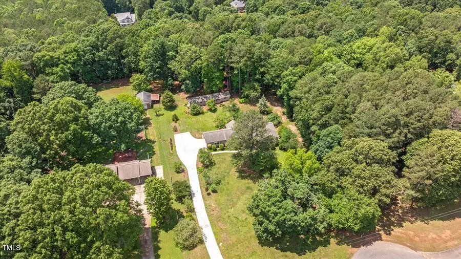 8133 Holly Forest Road, Wake Forest, NC 27587 - Image #2