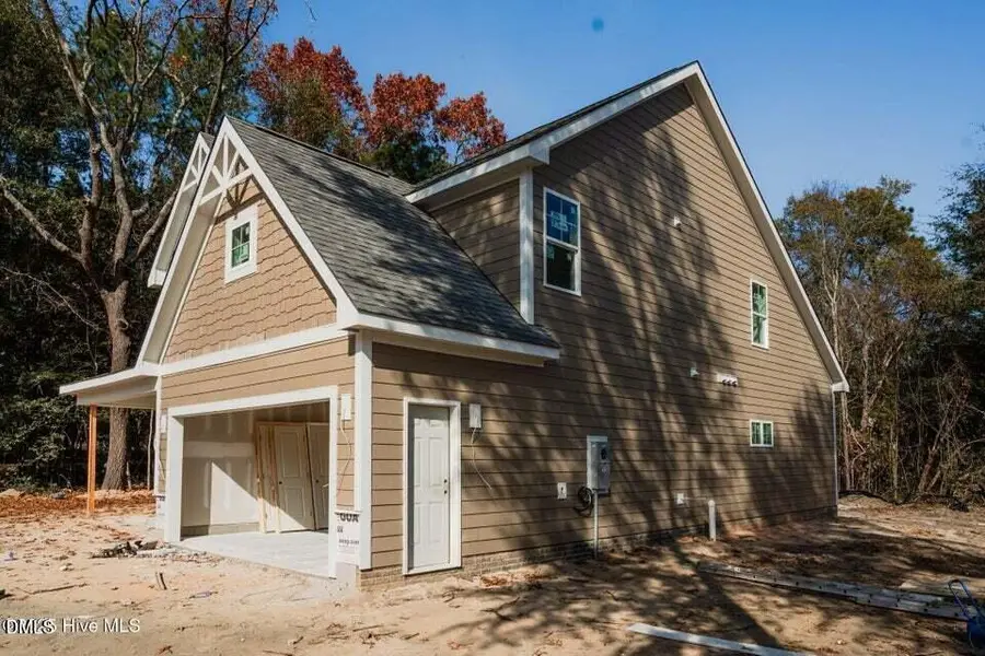 221 Telluride Court, Aberdeen, NC 28315 - Image #3