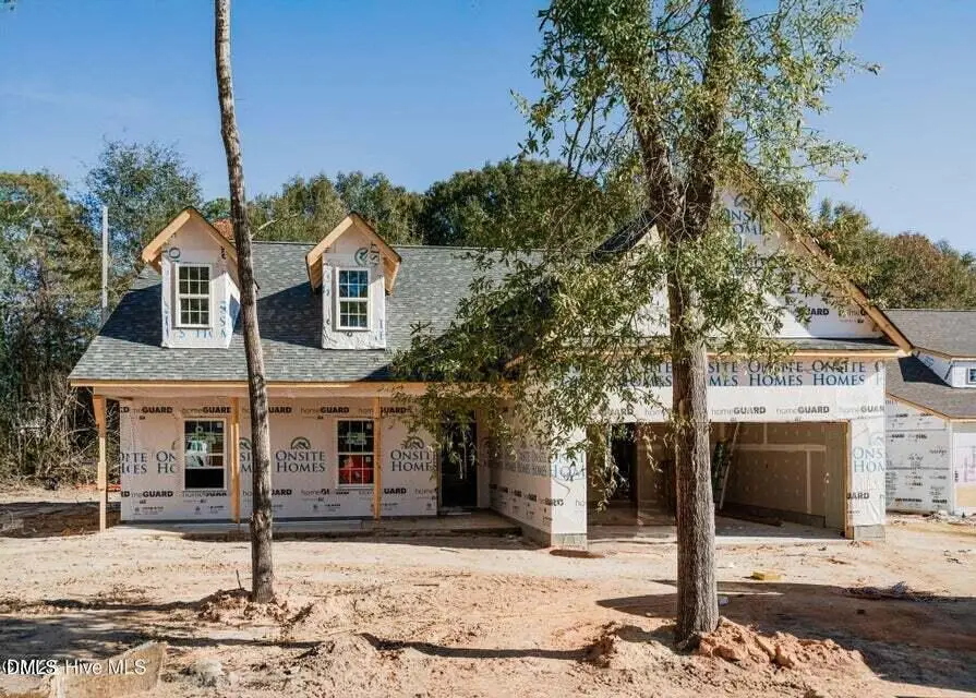 225 Telluride Court, Aberdeen, NC 28315 - Image #1