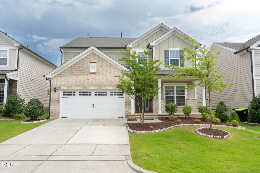 553 Duggins Point, Apex, NC 27523 - Image #2