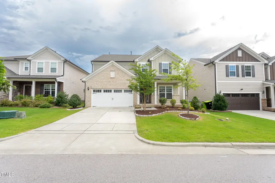 553 Duggins Point, Apex, NC 27523 - Image #3