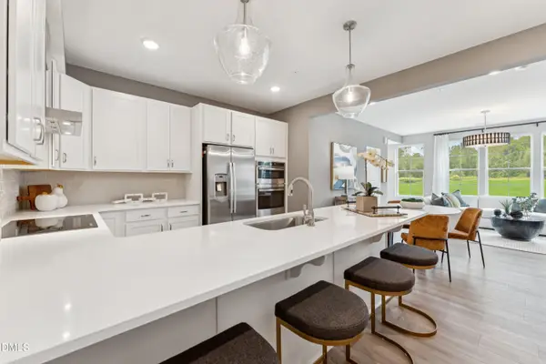 600 Hedrick Rdg Road #114, Cary, NC 27519