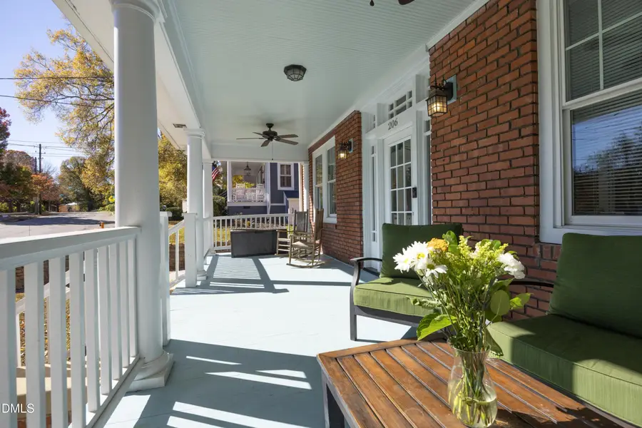 206 Ashe Avenue, Raleigh, NC 27605 - Image #3