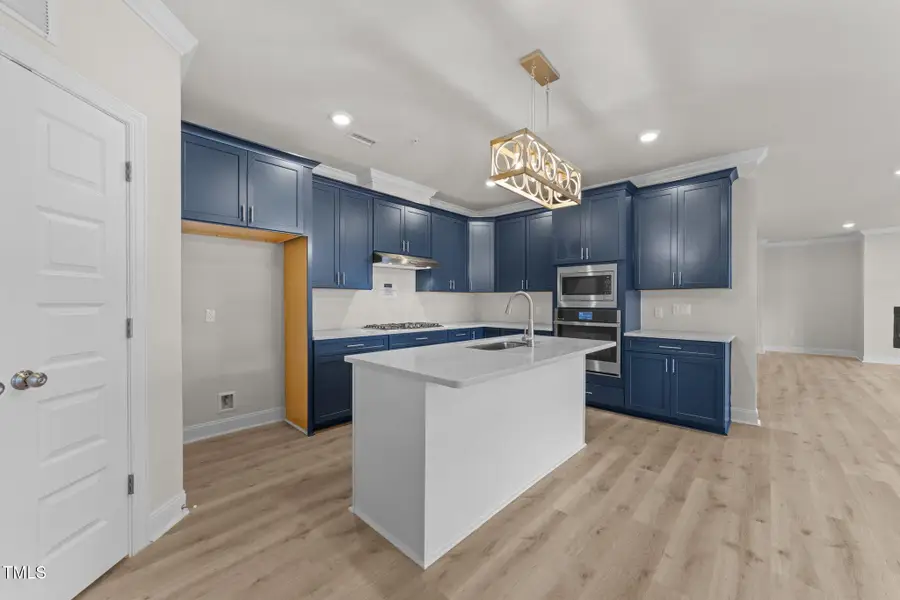 1600 Gathering Park Circle #204, Cary, NC 27519 - Image #2