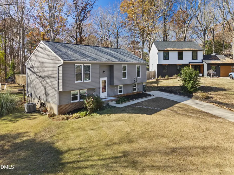 114 Hilary Place, Cary, NC 27513 - Image #2