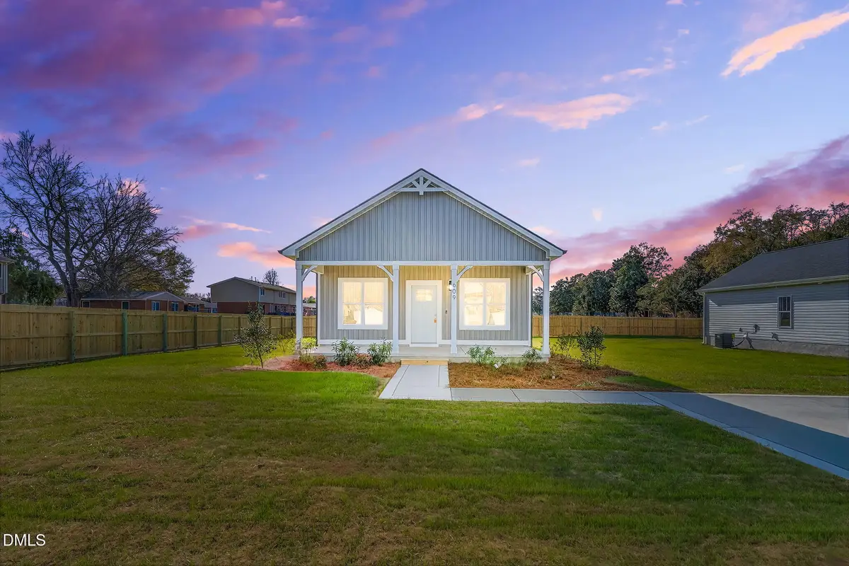 609 W Godwin Street, Dunn, NC 28334 - Image #1