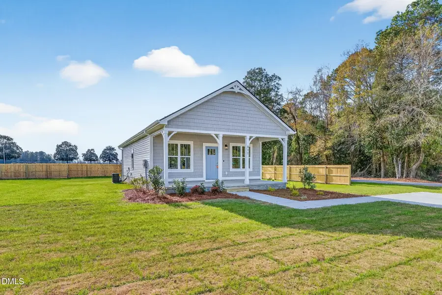 611 W Godwin Street, Dunn, NC 28334 - Image #3