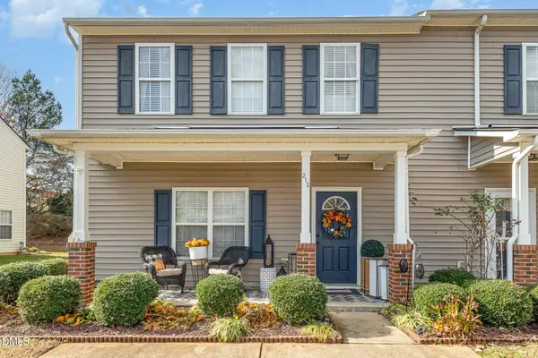 212 Cline Falls Drive, Holly Springs, NC 27540