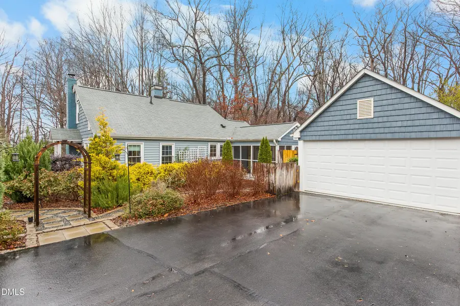 3815 Shattalon Drive, Winston Salem, NC 27106 - Image #2