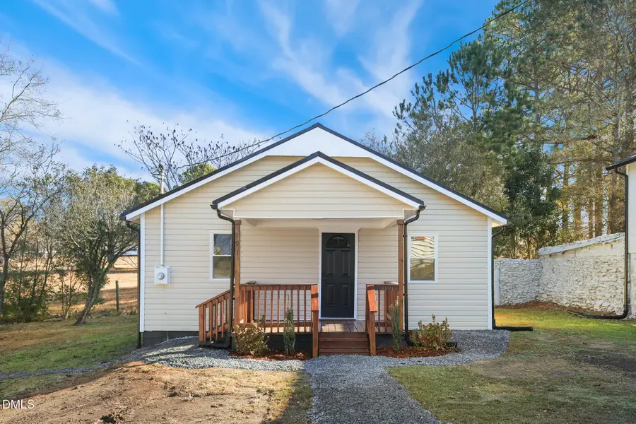 191 N Poole Street, Coats, NC 27521 - Image #3