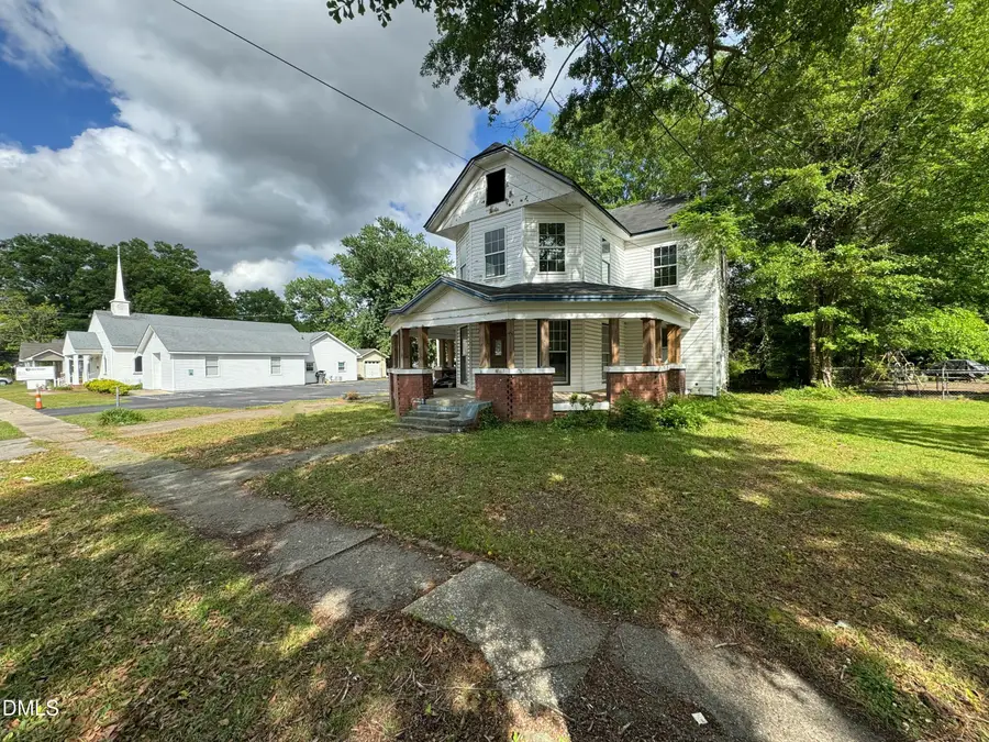 406 N Webb Street, Selma, NC 27576 - Image #2