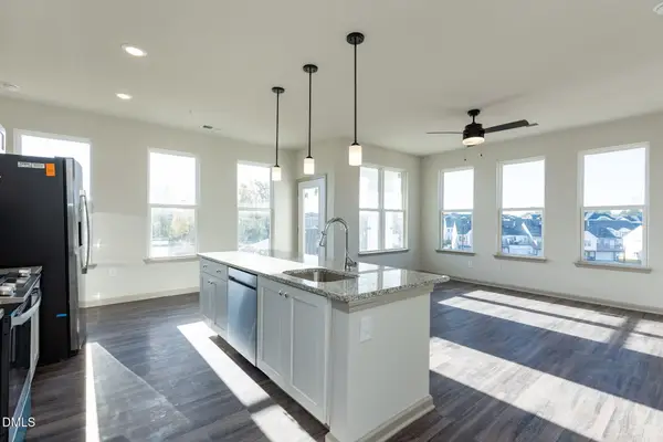 2400 Gathering Square Ct Court, Fuquay Varina, NC 27526