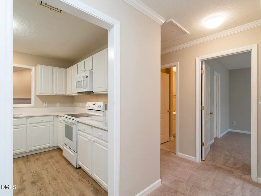 3027 Maple Avenue #Apt J2, Burlington, NC 27215 - Image #3