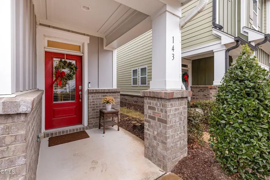 143 Manordale Drive, Chapel Hill, NC 27517 - Image #2