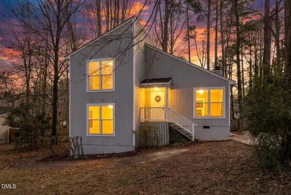 907 Castalia Drive, Cary, NC 27513