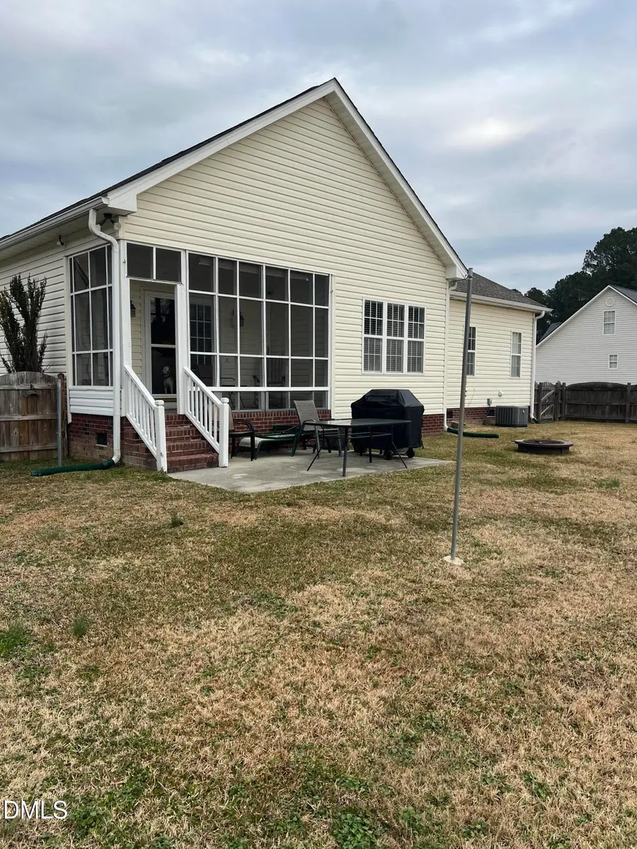 7 Edgewater Drive, Smithfield, NC 27577 - Image #3