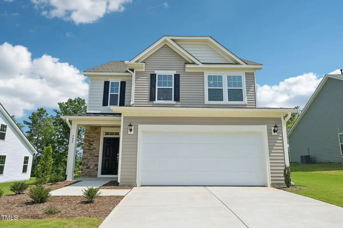 542 Winding Crk Drive, Lillington, NC 27546 - Image #1