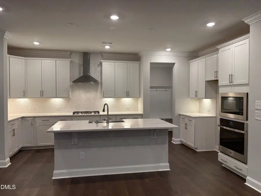 136 Corapeake Way, Apex, NC 27539 - Image #2