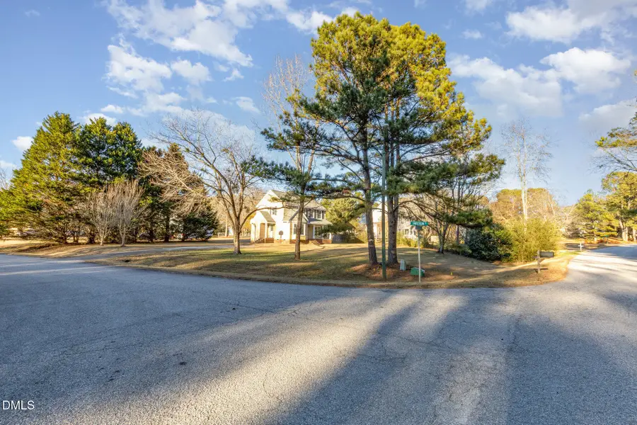 2208 White Oak Circle, Clayton, NC 27520 - Image #3