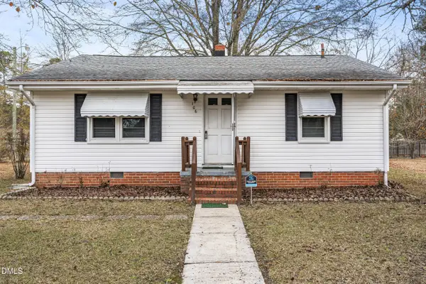 106 W Caroline Avenue, Smithfield, NC 27577