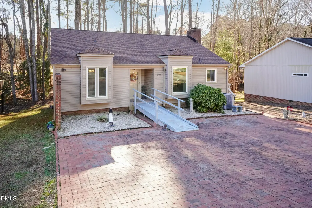 906 Windrace Trail, Sanford, NC 27332 - Image #1