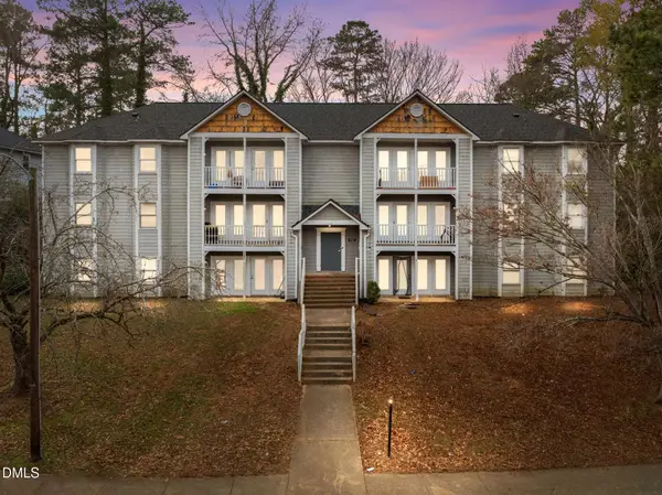1321-302 Park Glen Drive #Building 8j, Raleigh, NC 27610