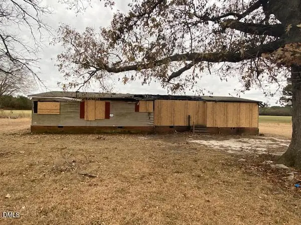 160 Big Piney Grove Road, Clinton, NC 28328