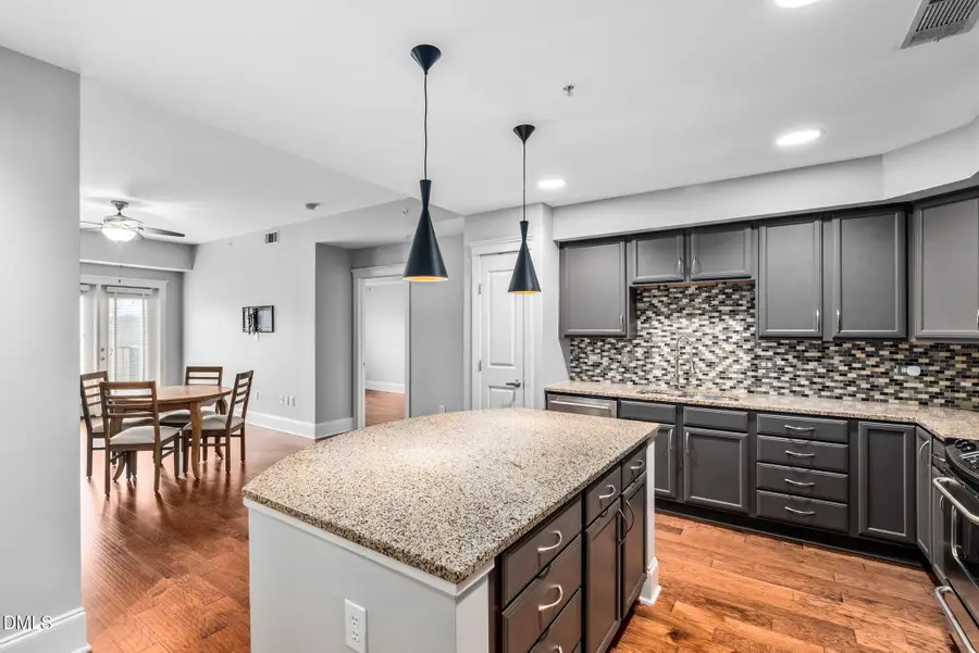 222 Glenwood Avenue #607, Raleigh, NC 27603 - Image #3