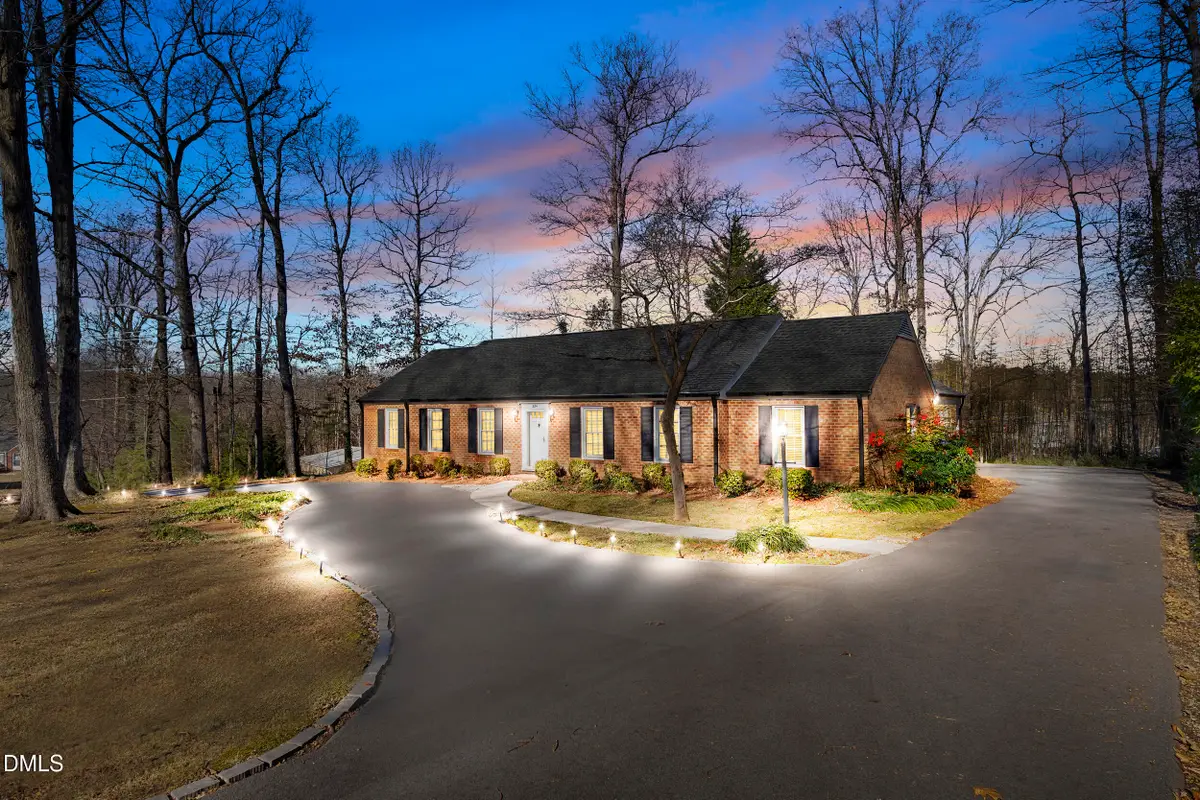 224 Lake Drive E, Thomasville, NC 27360 - Image #1