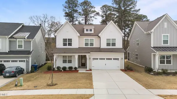 2422 Heron Watch Place, Fuquay Varina, NC 27526