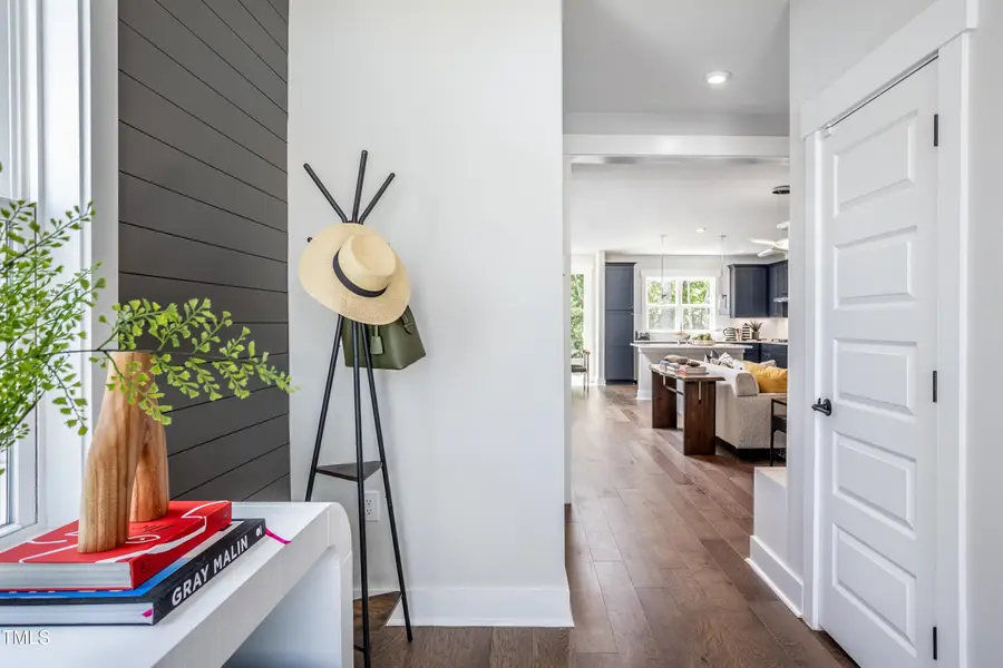 137 Pinnacle Drive, Chapel Hill, NC 27516 - Image #2