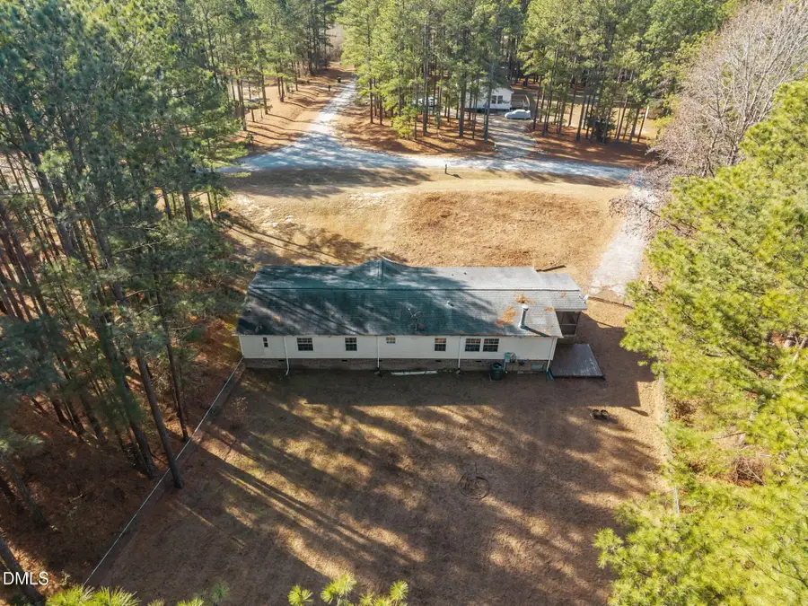 102 Foxtree Court, Benson, NC 27504 - Image #3