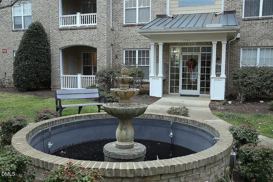 3161 Hemlock Forest Circle #101, Raleigh, NC 27612 - Image #2
