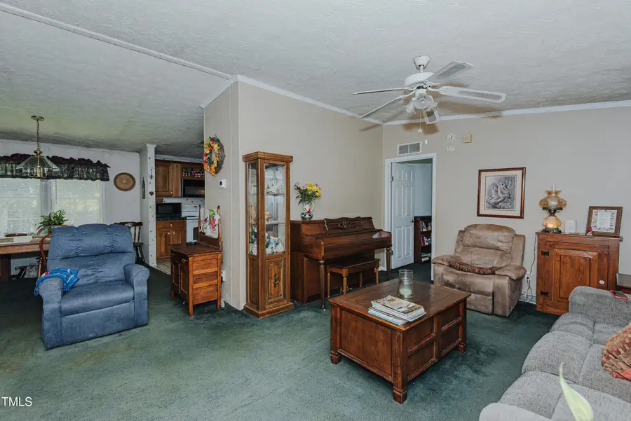 1619 E Greensboro Chapel Hill Road, Graham, NC 27253 - Image #2