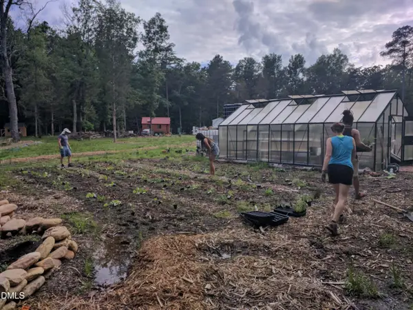 2345 Honeypot Lane, Chapel Hill, NC 27516