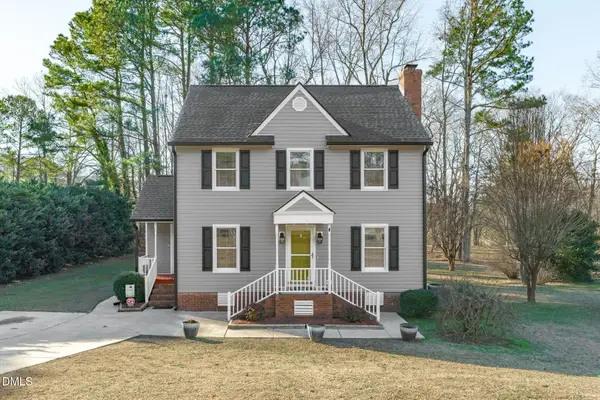 2044 Queen Charlotte Place, Raleigh, NC 27610