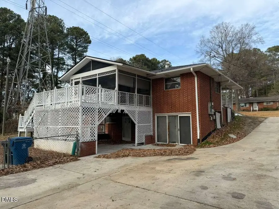 915 E Hudson Avenue, Durham, NC 27704 - Image #3