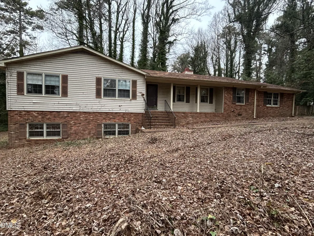 2912 Oxford Road, Henderson, NC 27536 - Image #1